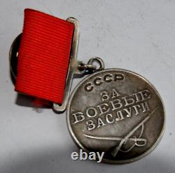 1943 Russian Soviet Military Medal Silver Batle Merit Award Order Badge Wwii War