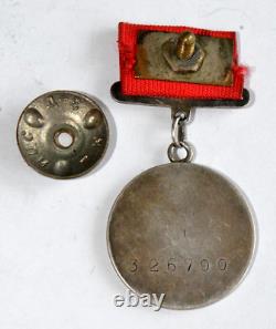 1943 Russian Soviet Military Medal Silver Batle Merit Award Order Badge Wwii War