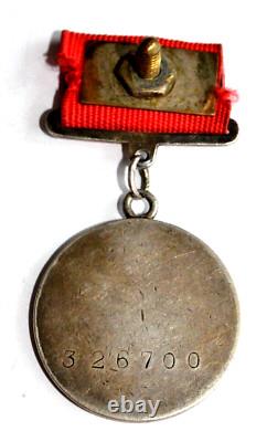 1943 Russian Soviet Military Medal Silver Batle Merit Award Order Badge Wwii War