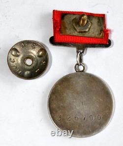 1943 Russian Soviet Military Medal Silver Batle Merit Award Order Badge Wwii War