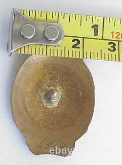 1950th RUSSIAN SOVIET ENAMEL BADGE BEST WORKER OF STATE BANK USSR AWARD PIN