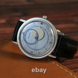 1980s RAKETA COPERNICUS KOPERNIK vintage USSR Russian Soviet watch moon sun