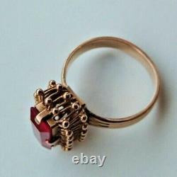 Fantastic Vintage Soviet Russian 583,14k Gold Ring With Ruby Size 9