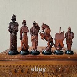 Handcarved soviet chess set 70s Wooden Russian Vintage antique USSR christmas