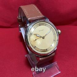 Mechanical Russian Wristwatch. USSR Vintage Wrist Watch. Men's Soviet Watch