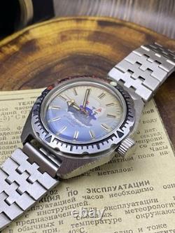 NOS VOSTOK Komandirskie Amphibian Albatros USSR Russian Soviet watch #9005
