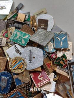 Over 350 Pcs of LOT COLLECTION RUSSIAN SOVIET Tourist Sport Politic BADGES Pin