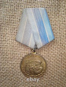 RUSSIAN SOVIET RUSSIA USSR PIN BADGE ORDER MEDAL Restoration Black Metallurgy