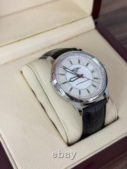 Raketa Aviator Mechanical Watch Sturmanskie Soviet USSR Military Calendar Day