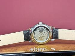 Raketa Aviator Mechanical Watch Sturmanskie Soviet USSR Military Calendar Day