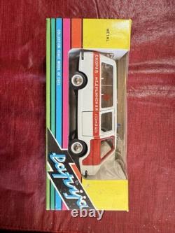 Rare VTG USSR RAF-M-22031 Ambulance Diecast Soviet RUSSIAN 143 Model IN BOX