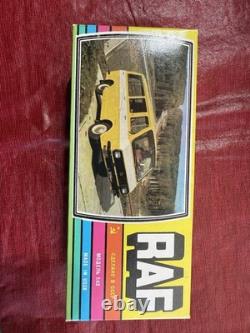 Rare VTG USSR RAF-M-22031 Ambulance Diecast Soviet RUSSIAN 143 Model IN BOX