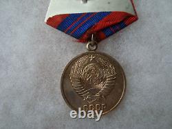 Russian Russia Soviet Ussr Cccp Order Medal Badge Protecting Public Order Silver