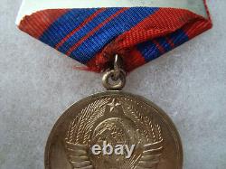 Russian Russia Soviet Ussr Cccp Order Medal Badge Protecting Public Order Silver