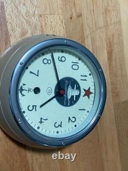 Russian Soviet B CCCP Navy Kauahguyckue Red Star Maritime Submarine Clock & Key