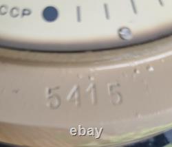 Russian Soviet B CCCP Navy Kauahguyckue Red Star Maritime Submarine Clock & Key