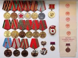 Soviet Russian Set 20 Medals, badges with 6 Documents of Veteran WW2, Army USSR