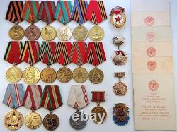 Soviet Russian Set 21 Medals, badges with 6 Documents of Veteran WW2, Army USSR