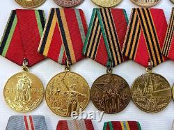 Soviet Russian Set 21 Medals, badges with 6 Documents of Veteran WW2, Army USSR