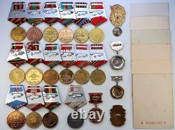 Soviet Russian Set 21 Medals, badges with 6 Documents of Veteran WW2, Army USSR