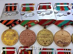 Soviet Russian Set 21 Medals, badges with 6 Documents of Veteran WW2, Army USSR