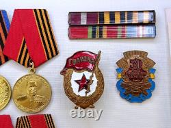 Soviet Russian Set 22 Medals, badges with 10 Documents of Veteran WW2, Army USSR