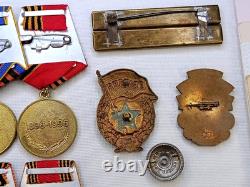 Soviet Russian Set 22 Medals, badges with 10 Documents of Veteran WW2, Army USSR
