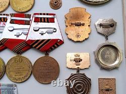Soviet Russian Set 23 Medals, badges with 6 Documents of Veteran WW2, Army USSR