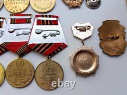Soviet Russian Set 23 Medals, badges with 7 Documents of Veteran WW2, Army USSR