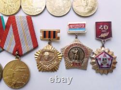 Soviet Russian Set of 17 Medals, Badges. 5 Documents of Veteran WW2, Army. USSR