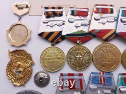 Soviet Russian Set of 17 Medals, Badges. 5 Documents of Veteran WW2, Army. USSR