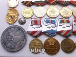 Soviet Russian Set of 17 Medals, Badges. 5 Documents of Veteran WW2, Army. USSR