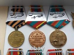 Soviet Russian Set of 18 Medals and Badges of Veteran WW2, Army USSR. Document