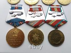 Soviet Russian Set of 18 Medals and Badges of Veteran WW2, Army USSR. Document