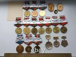 Soviet Russian Set of 18 Medals and Badges of Veteran WW2, Army USSR. Document