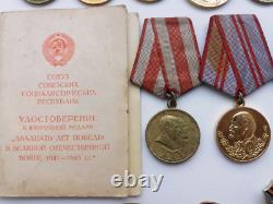 Soviet Russian Set of 20 Medals and Badges of Veteran WW2, Army USSR. Documents