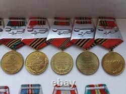 Soviet Russian Set of 20 Medals and Badges of Veteran WW2, Army USSR. Documents
