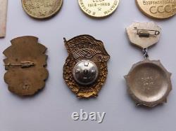 Soviet Russian Set of 20 Medals and Badges of Veteran WW2, Army USSR. Documents