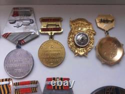 Soviet Russian Set of 22 Medals, Badges. 8 Documents of Veteran WW2, Army. USSR