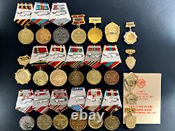 Soviet Russian Set of 23 medals and badges of Veteran WW2 USSR Army. Document
