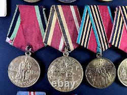 Soviet Russian Set of 25 medals and badges of Veteran WW2 USSR Army. Document