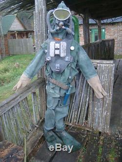 Soviet Russian diving combat diver rebreather Ida71+suit, fins, knife, shirt