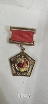 Soviet Russian order Pilot cosmonaut of the USSR