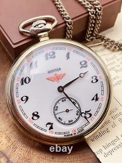 TRAIN MOLNIJA Vintage Soviet CCCP USSR russian pocket watch 18 jewels #7578