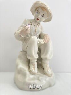 USSR Soviet Russian Jr. Geologist 12 Statuette, 14kt trim Polonskiy Faience