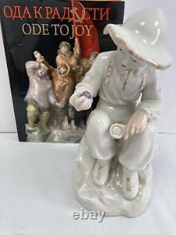 USSR Soviet Russian Jr. Geologist 12 Statuette, 14kt trim Polonskiy Faience