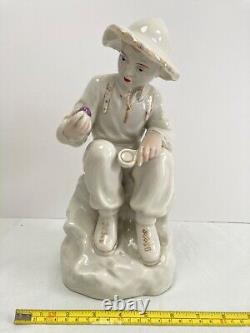 USSR Soviet Russian Jr. Geologist 12 Statuette, 14kt trim Polonskiy Faience