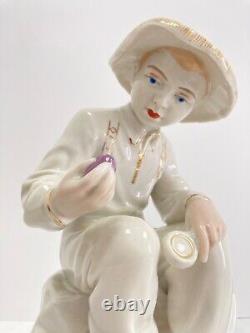 USSR Soviet Russian Jr. Geologist 12 Statuette, 14kt trim Polonskiy Faience