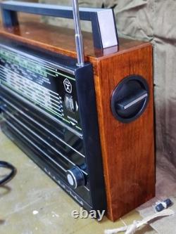 USSR Soviet Russian VINTAGE Transistor Horizont Radio Receiver Okean 209 FM