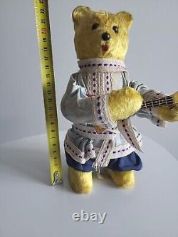 VINTAG1960s USSR Russian Soviet MECHANICAL Toy Doll TEDDY BEAR withBalalaika withKey